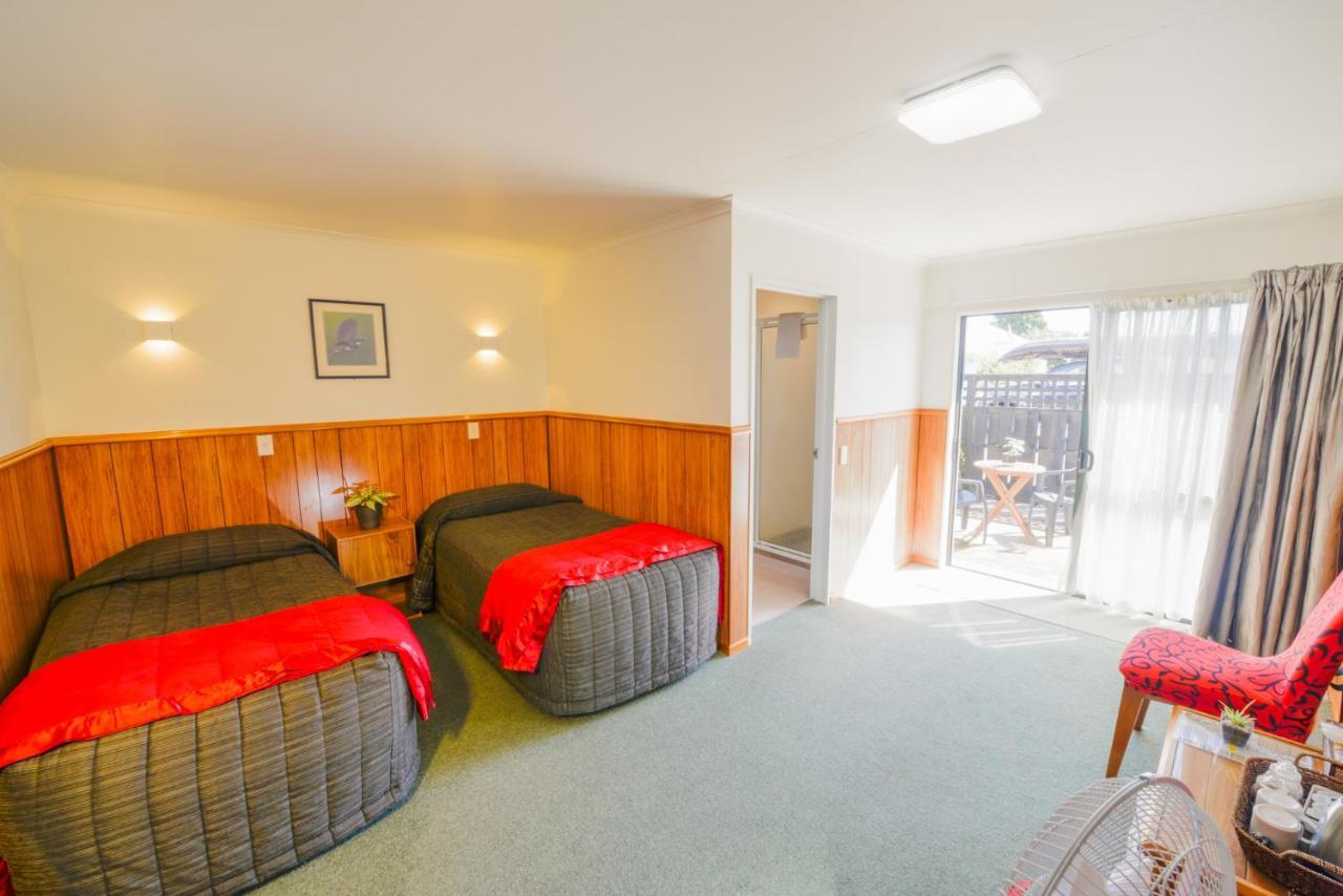 Wilderness Motel Accommodation Haast Extérieur photo