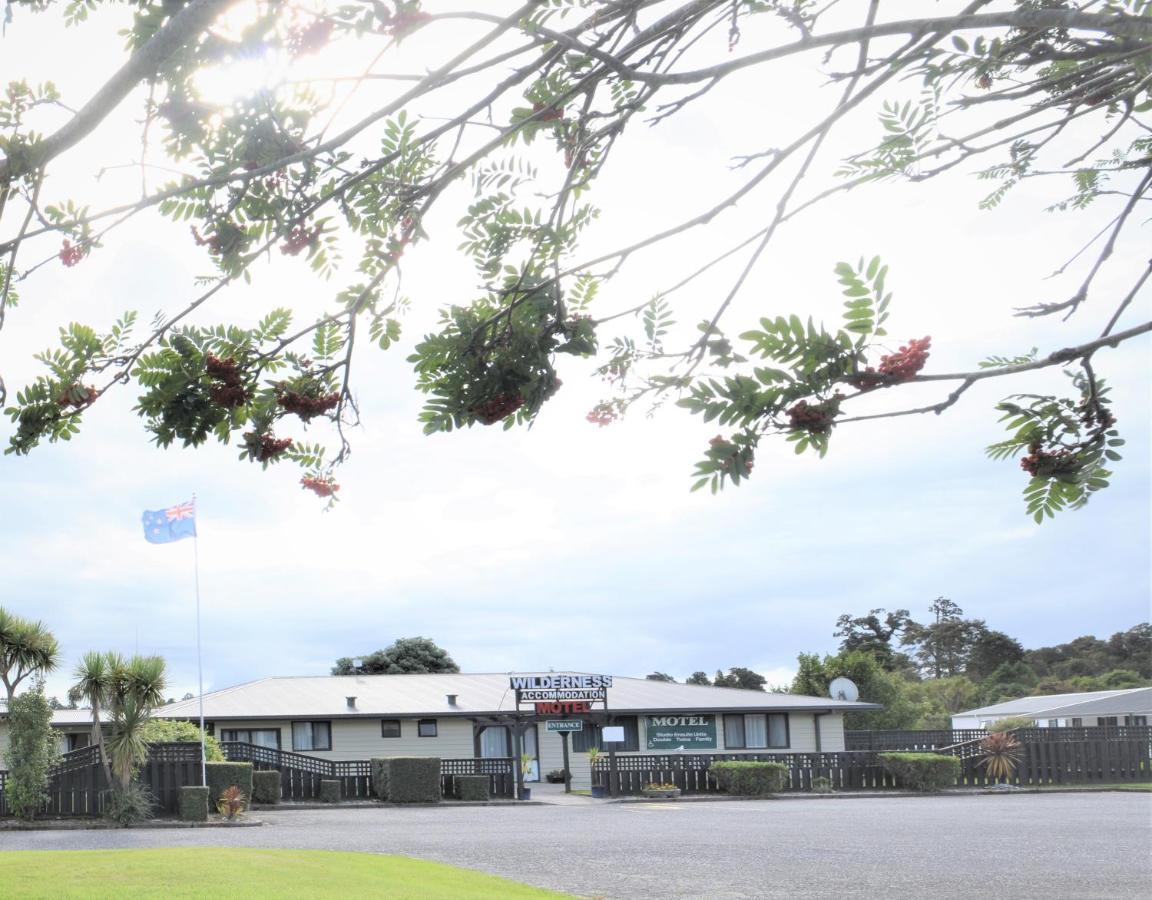 Wilderness Motel Accommodation Haast Extérieur photo