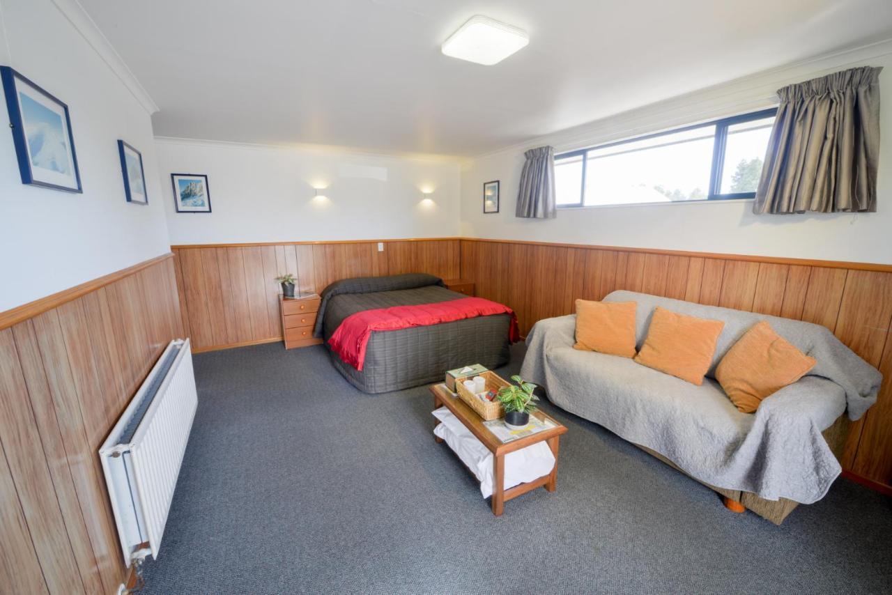 Wilderness Motel Accommodation Haast Extérieur photo