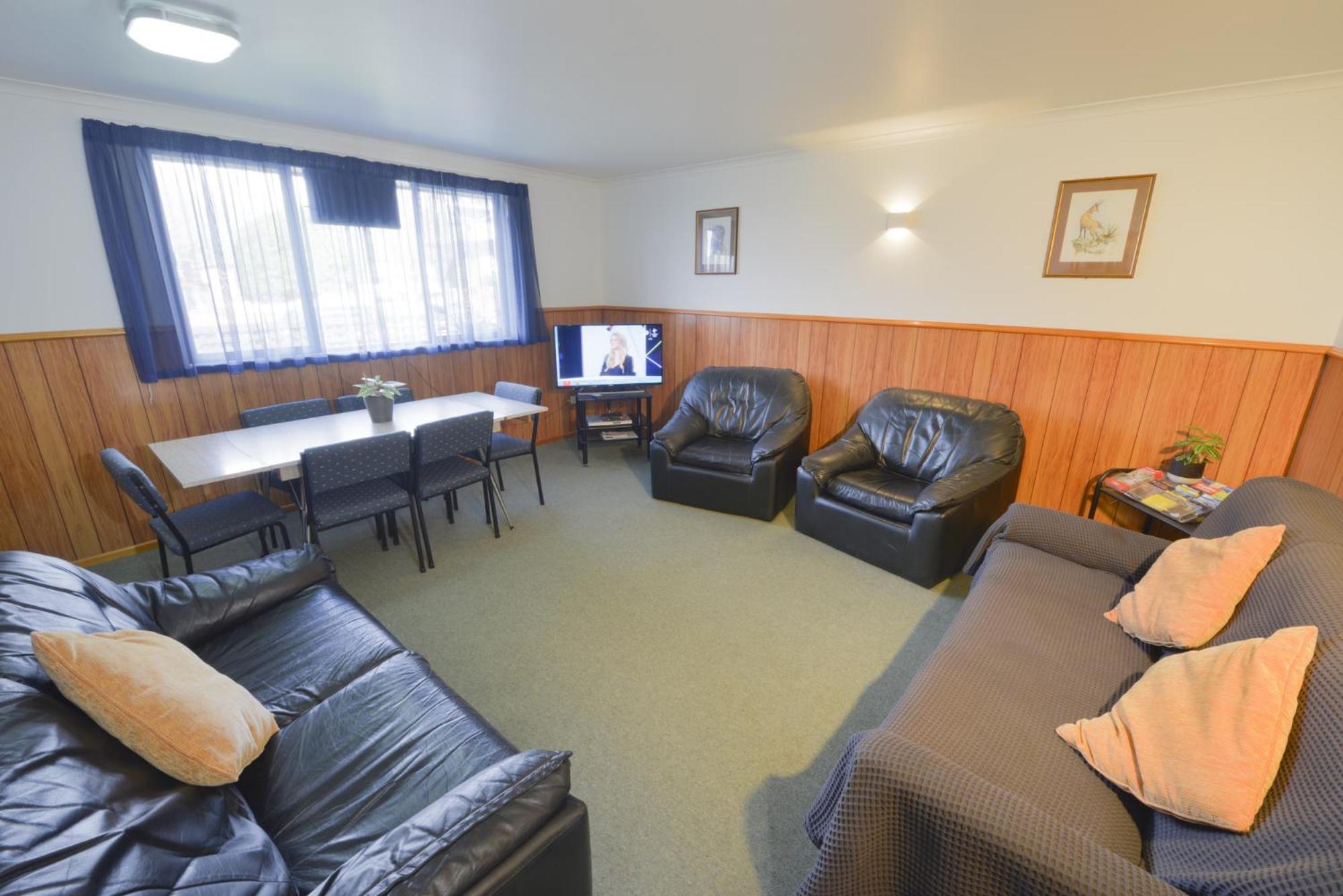 Wilderness Motel Accommodation Haast Extérieur photo
